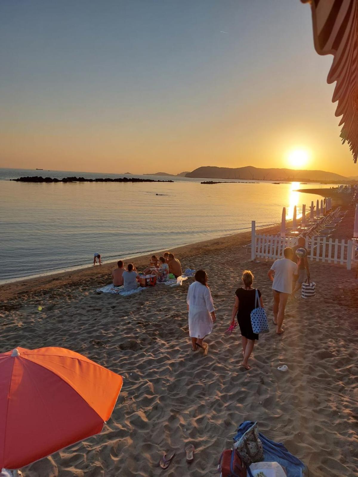 Appartamento Al Mare Di Liguria E Toscana Marina di Massa Ngoại thất bức ảnh