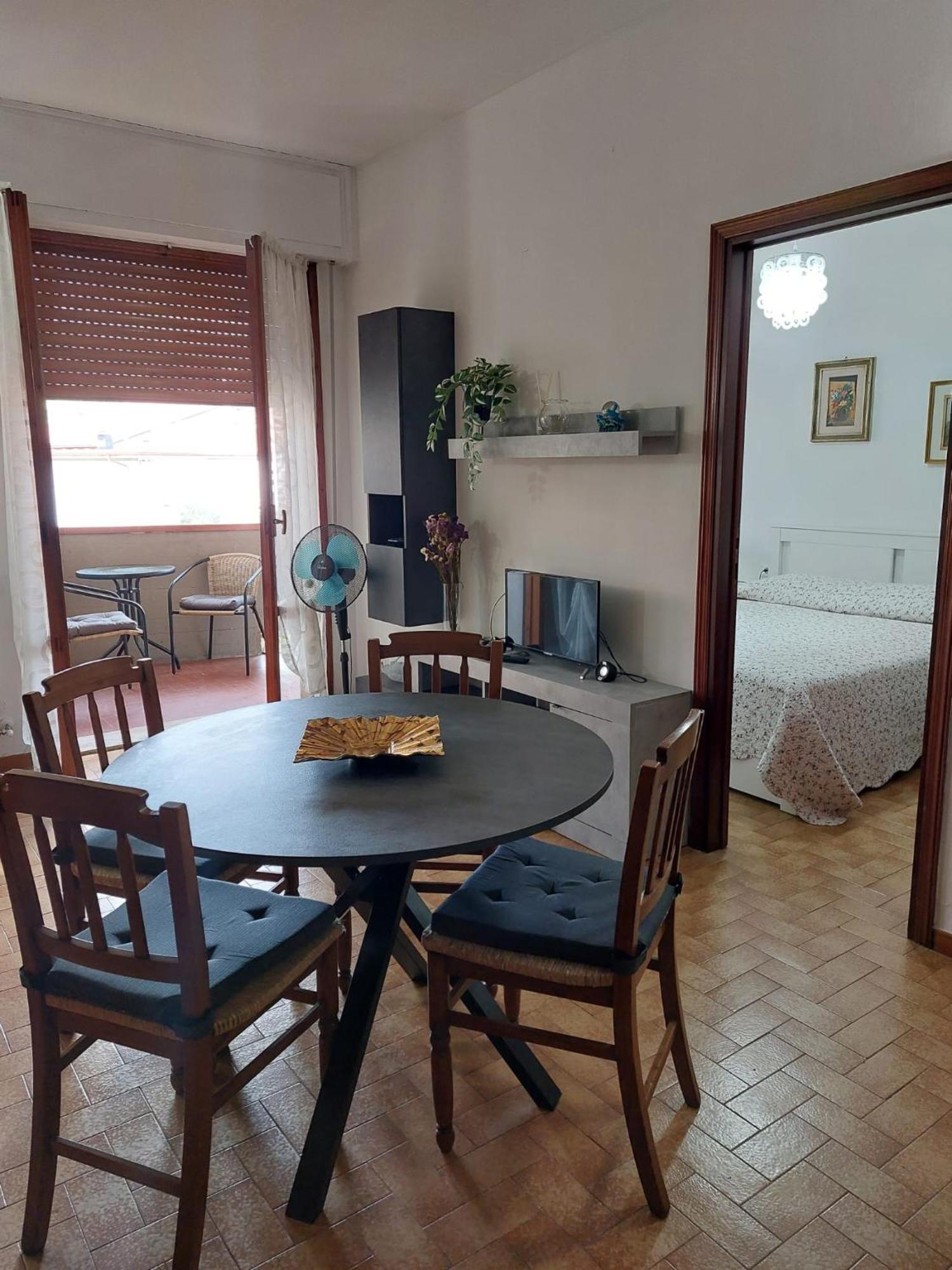 Appartamento Al Mare Di Liguria E Toscana Marina di Massa Ngoại thất bức ảnh
